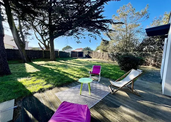 Casa vacanze Peaceful House For 6 People 400 M From The Sea